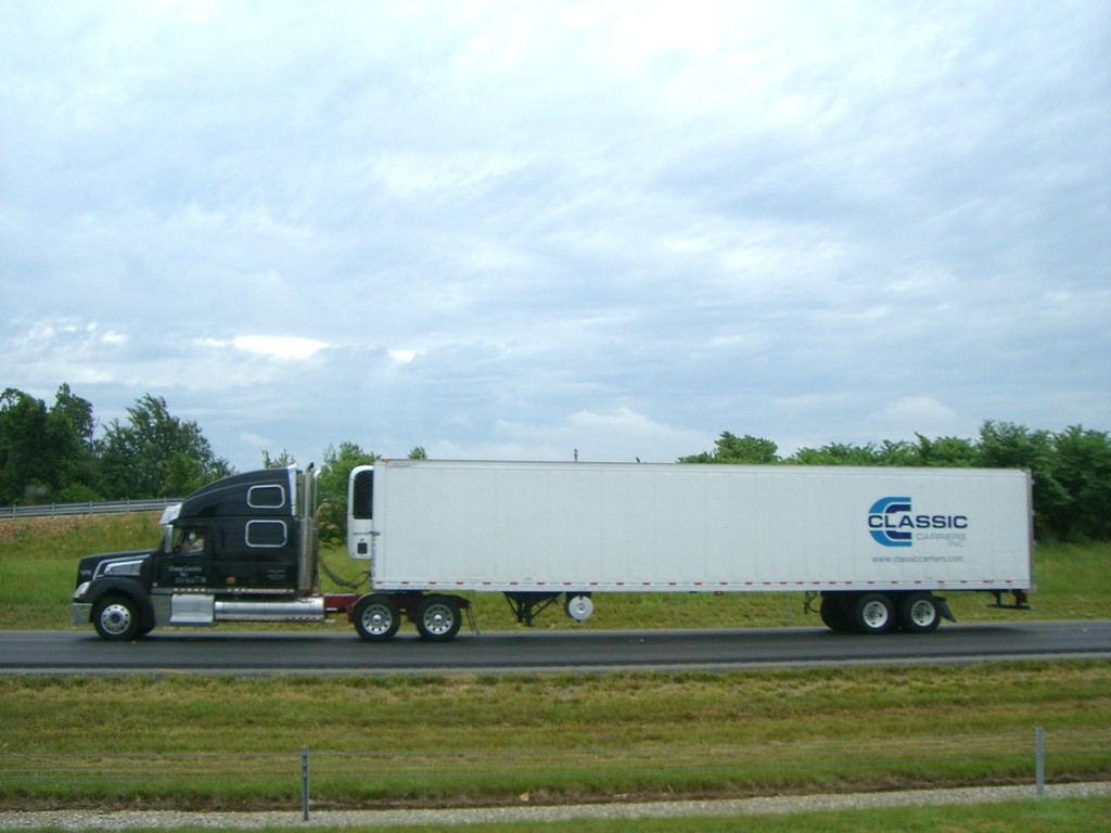 CIMG5063 - Trucks