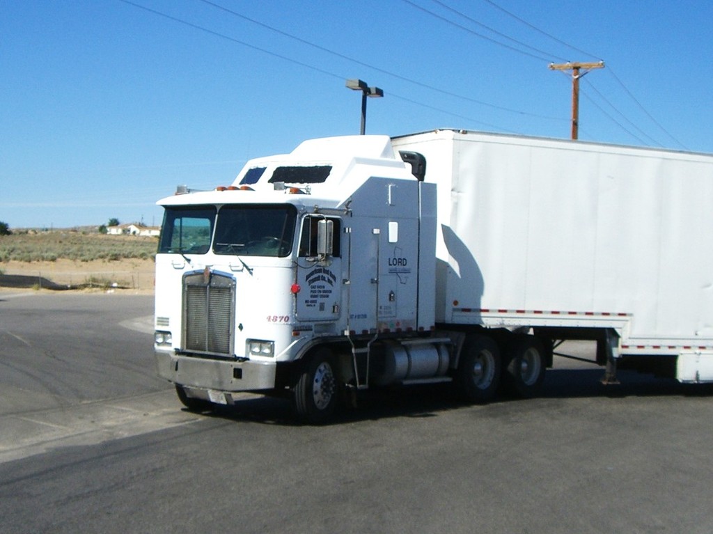 CIMG5426 - Trucks