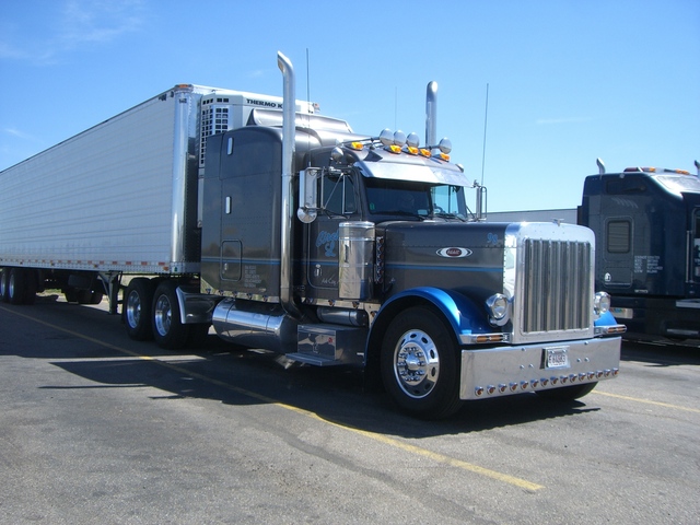 CIMG5592 Trucks