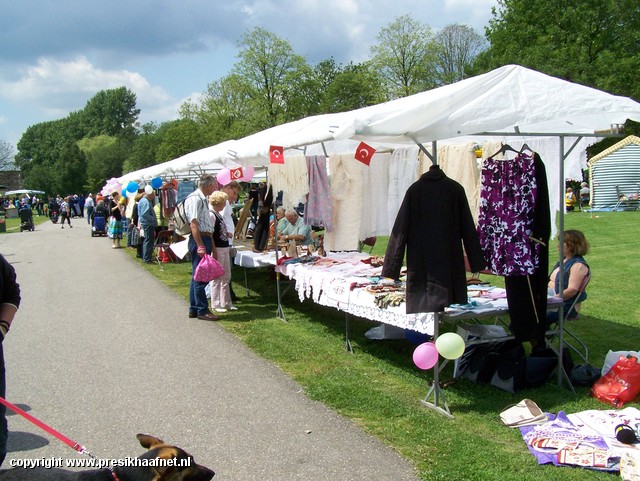 100 3376 Parkmanifestatie 2009 zaterdag