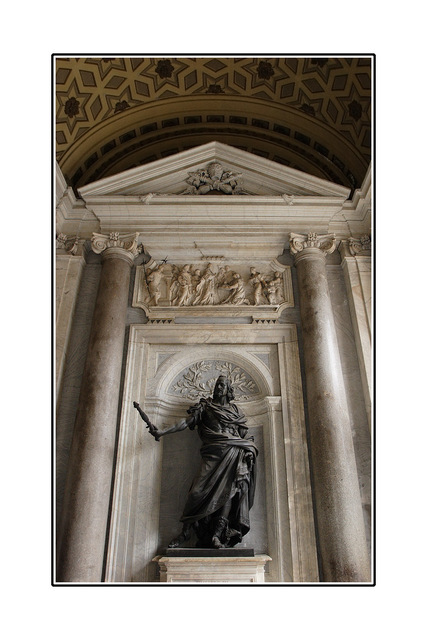 Santa Maria Maggiore entrance Italy photos