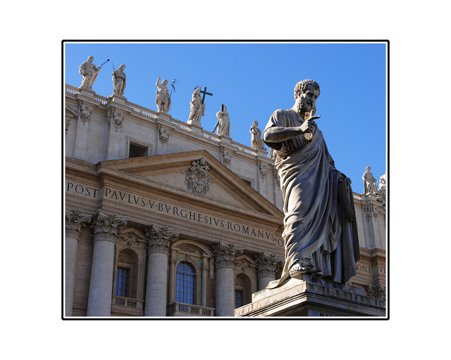St Peter's Statue Italy photos