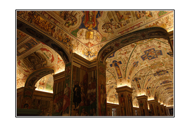 vatican Museum Italy photos