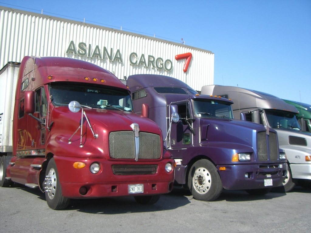 CIMG5895 - Trucks