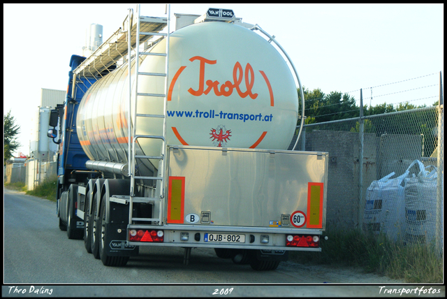 4-07-09 17-0709 086-border diverse trucks in Zeeland