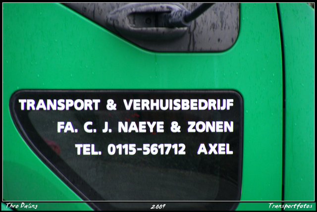 4-07-09 17-0709 685-border diverse trucks in Zeeland