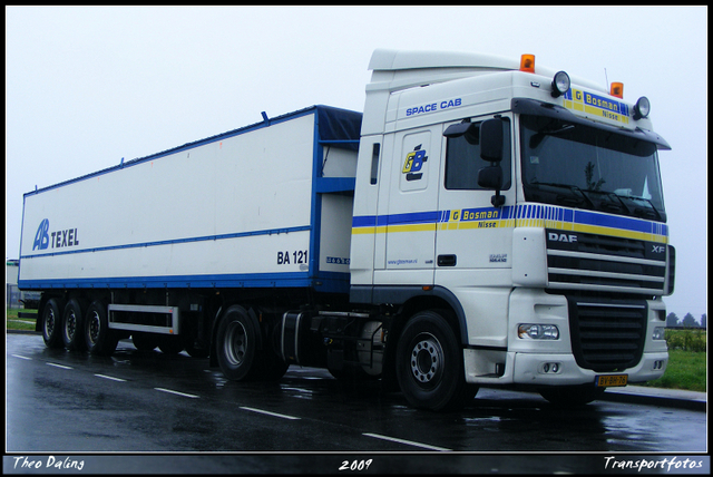 4-07-09 17-0709 967-border diverse trucks in Zeeland