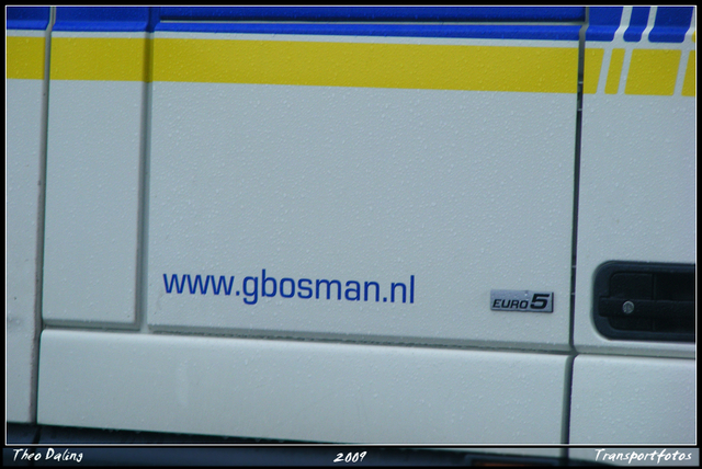 4-07-09 17-0709 968-border diverse trucks in Zeeland