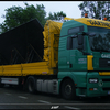 4-07-09 17-0709 973-border - diverse trucks in Zeeland