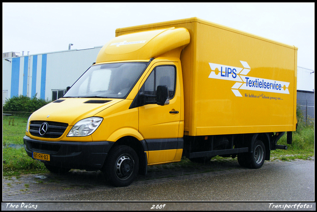 4-07-09 17-0709 1062-border diverse trucks in Zeeland