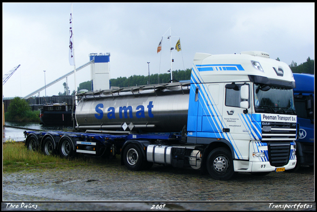 4-07-09 17-0709 1089-border diverse trucks in Zeeland