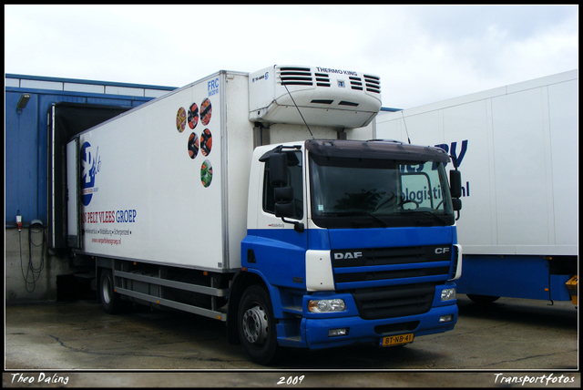 Bt-NB-41 van Pelt vleesgroup diverse trucks in Zeeland