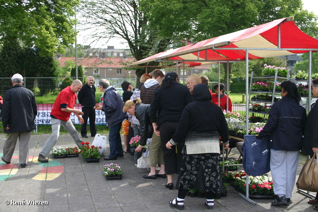 © René Vriezen 2009-05-09 #0008 WWP2 Wijk Opfleur Aktie Presikhaaf2 zaterdag 9 mei 2009