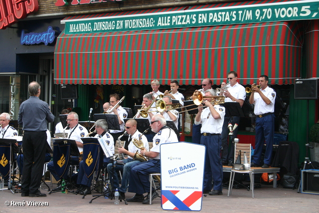 Â© RenÃ© Vriezen 2009-07-26 #0002 Politie Bigband Gelderland-Midden Korenmarkt zondag 26 juli 2009