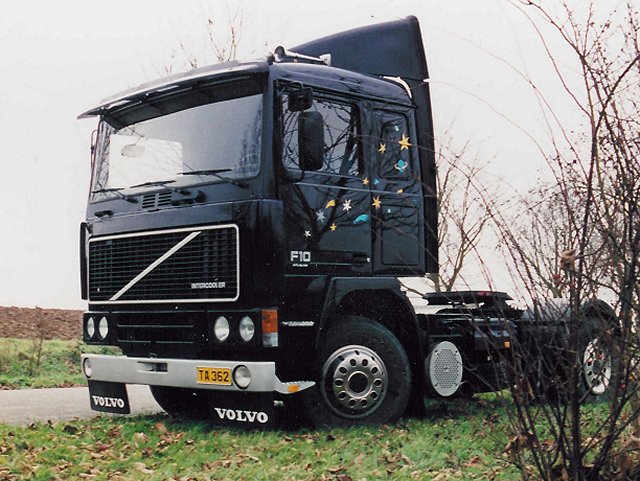 Volvo-F10-1987-2-(Rischette) volvo f vroegah opgeslagen bestanden