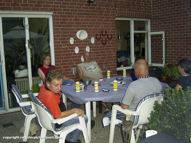 BBQ bij Ruud en Wil 07-08-09 43 Good Old Days With The Ex-Neighbors