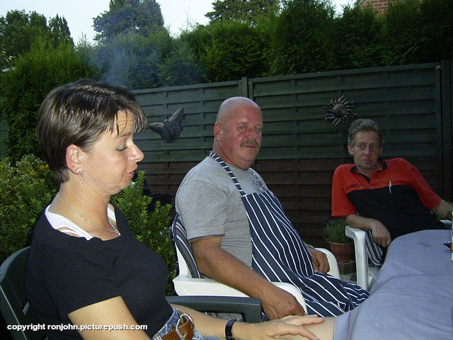 BBQ bij Ruud en Wil 07-08-09 40 Good Old Days With The Ex-Neighbors