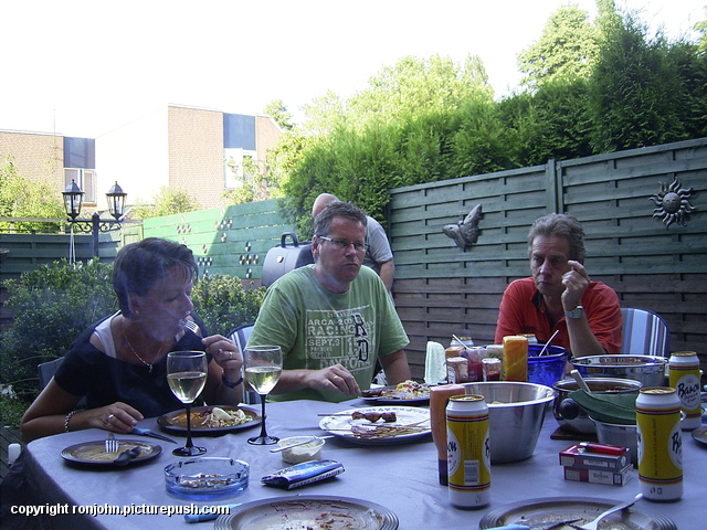 BBQ bij Ruud en Wil 07-08-09 25 Good Old Days With The Ex-Neighbors