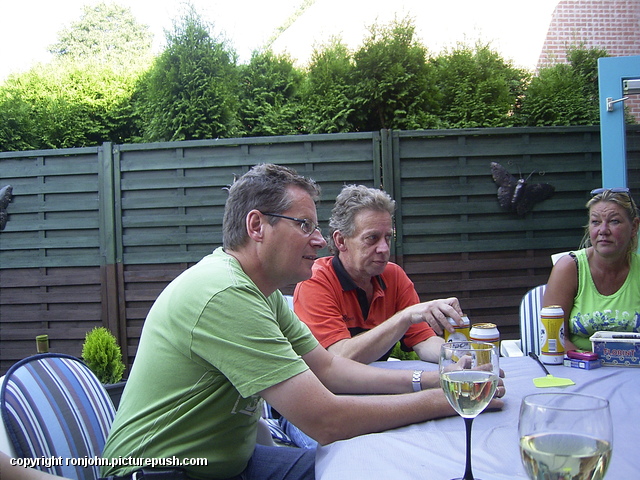 BBQ bij Ruud en Wil 07-08-09 09 Good Old Days With The Ex-Neighbors