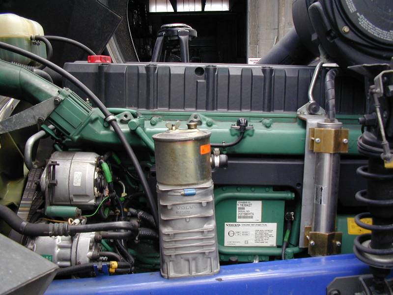 PostHaste VolvoFH12 D400 800x600 - 