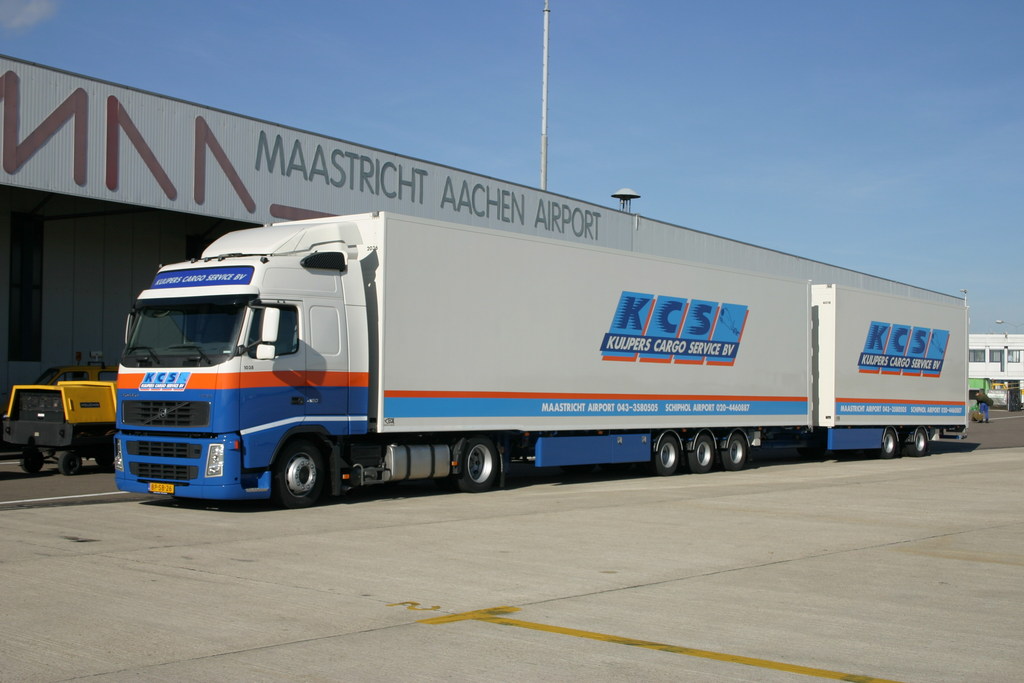 Kuipers Cargo Service uit UlestratenBP-SB-26 - Foto's van LZV's voor Transportfotos .nl 
