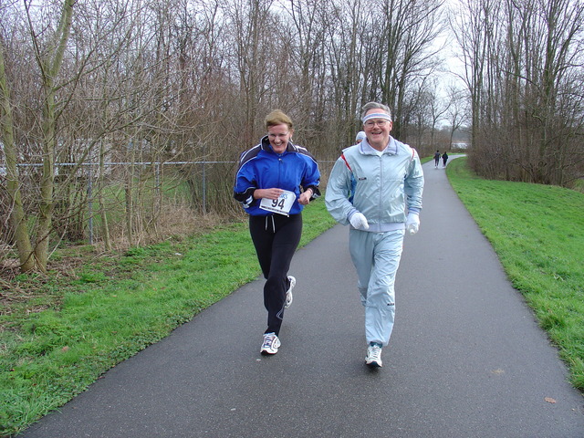 DSC08004 Trudy Schoenmaker en Harry Kamma 10km 10EM van 11 feb