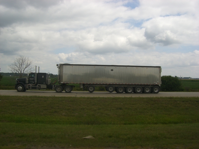 CIMG3504 Trucks