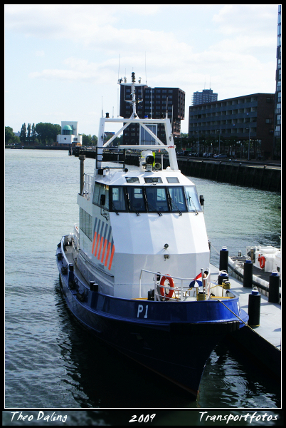 Zeehavenpolitie - Rotterdam  P1-border Vaartuigen
