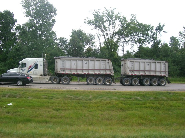 CIMG3460 Trucks