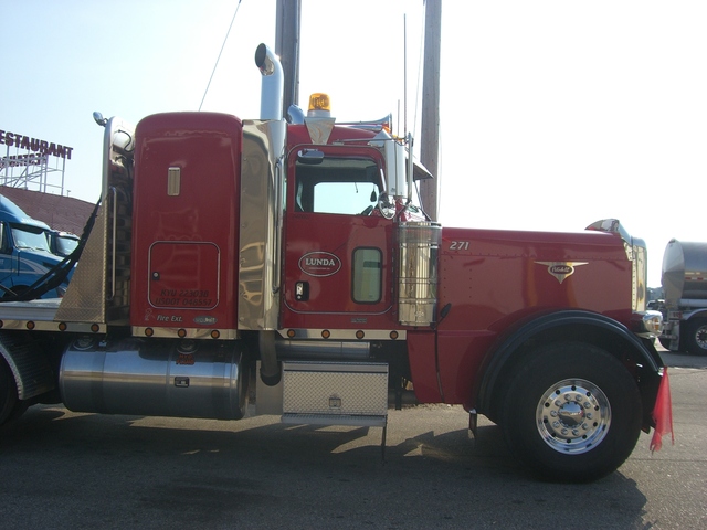 CIMG5817 Trucks