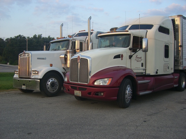 CIMG5771 Trucks