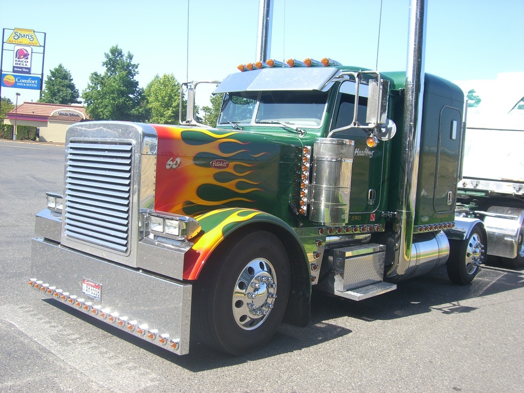 CIMG5037 - Trucks