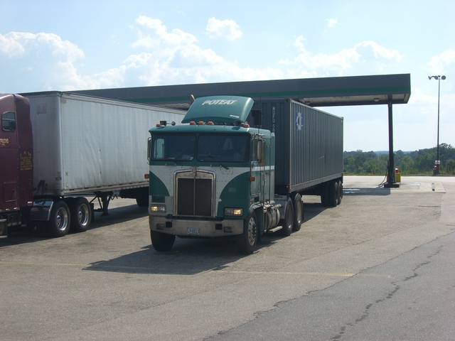 CIMG4408 Trucks