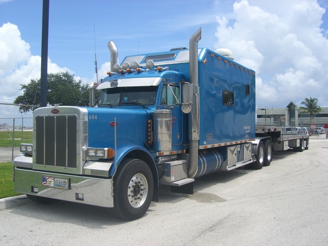 CIMG4176 Trucks