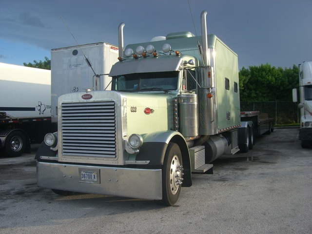 CIMG4151 Trucks