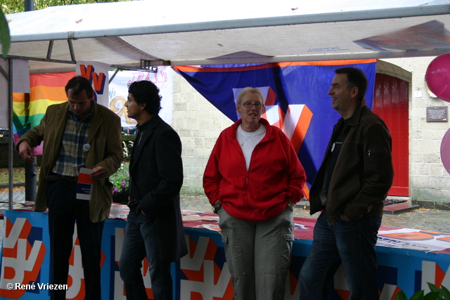  RenÃ© Vriezen 2009-10-10 #0107 COC-MG Coming Out Dag Arnhem Informatiemarkt zaterdag 10 oktober 2009