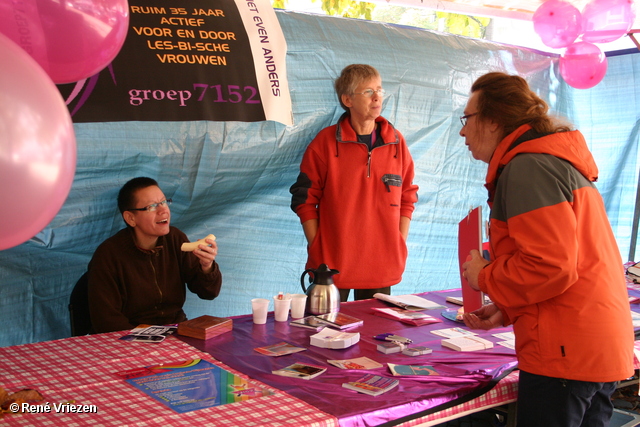  RenÃ© Vriezen 2009-10-10 #0056 COC-MG Coming Out Dag Arnhem Informatiemarkt zaterdag 10 oktober 2009