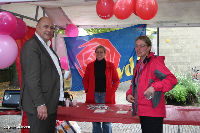  RenÃ© Vriezen 2009-10-10 #0037 COC-MG Coming Out Dag Arnhem Informatiemarkt zaterdag 10 oktober 2009