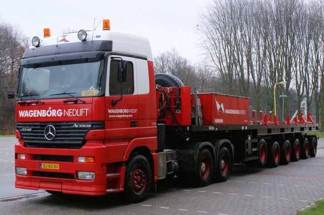 2008-06-02 012 vrachtwagens