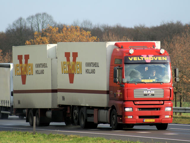 2007-14-11 020 vrachtwagens