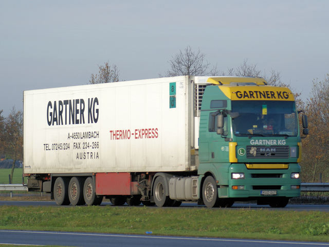 2007-23-11 003 vrachtwagens
