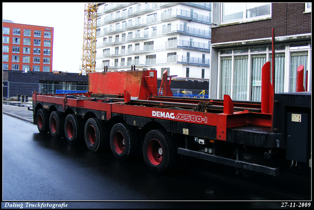 Trailer van Demag AC500-1-border Wagenborg Nedlift Groep - Delfzijl