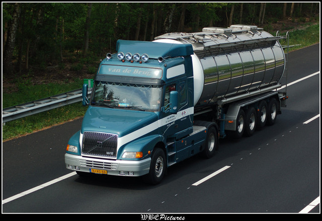 BJ-RS-88Van de Brug - Putten [Opsporing] Volvo NH