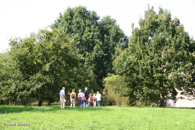  RenÃ© Vriezen 2009-09-18 #0092 Gez. WijkPlatForm Presikhaaf Museum Insel Hombroich vrijdag 18 september 2009