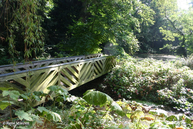  RenÃ© Vriezen 2009-09-18 #0055 Gez. WijkPlatForm Presikhaaf Museum Insel Hombroich vrijdag 18 september 2009