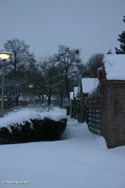  RenÃ© Vriezen 2009-12-20 #0023 Presikhaaf Sneeuw rond om huis zondag 20 december 2009