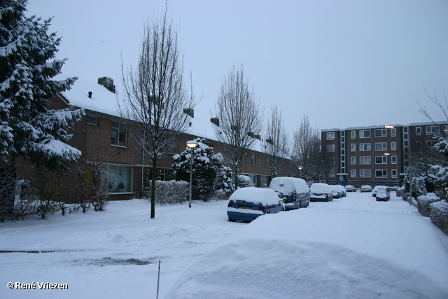  RenÃ© Vriezen 2009-12-20 #0036 Presikhaaf Sneeuw rond om huis zondag 20 december 2009