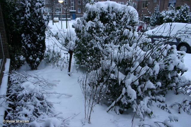  RenÃ© Vriezen 2009-12-20 #0039 Presikhaaf Sneeuw rond om huis zondag 20 december 2009