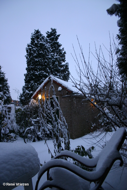  RenÃ© Vriezen 2009-12-20 #0048 Presikhaaf Sneeuw rond om huis zondag 20 december 2009