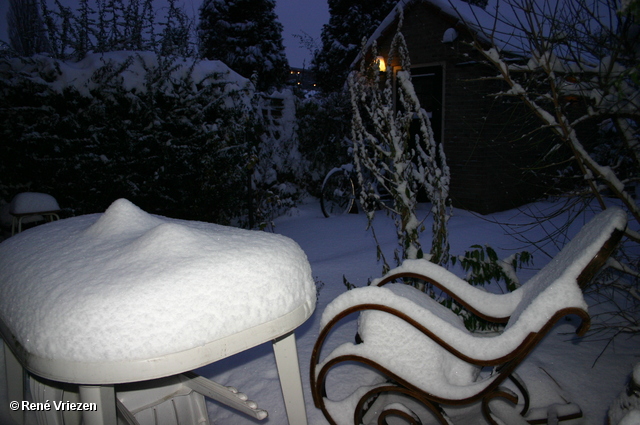  RenÃ© Vriezen 2009-12-20 #0052 Presikhaaf Sneeuw rond om huis zondag 20 december 2009